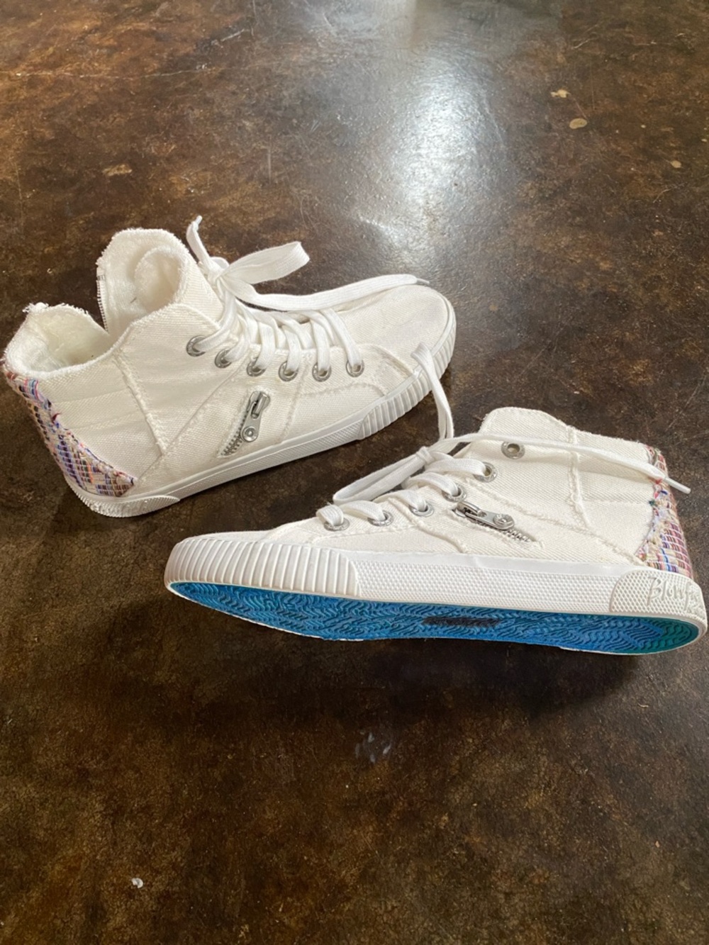 Blowfish White High-Top Women's Sneakers with Multicolor Heel Detail